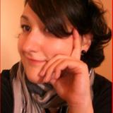 Hebamme Maryam Madanian