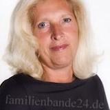 Hebamme Dorothea Engel