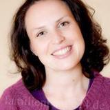 Hebamme Jennifer Feindel