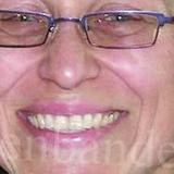 Hebamme Arinya Edelgard Blochum