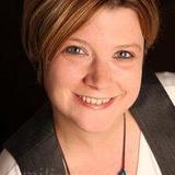 Hebamme Claudia Purzer