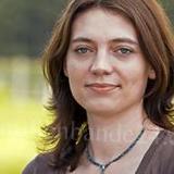 Hebamme Hannah Müller