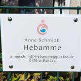Hebamme Anne Schmidt