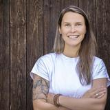 Hebamme Claudia Finck