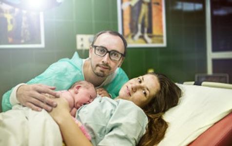 Teaserbild zu Als Vater bei der Geburt dabei