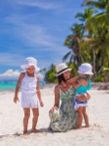 Teaserbild zu Rundum-Schutz für Familien auf Reisen