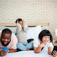 Illustration Eltern-Smartphone